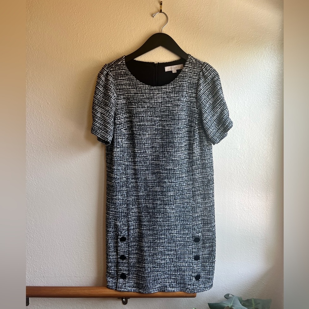 LOFT summer tweed-look dress; size 6P; button accents at bottom
